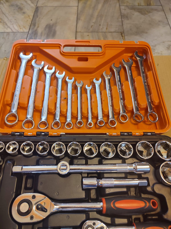 61pcs Hardware Tool Set